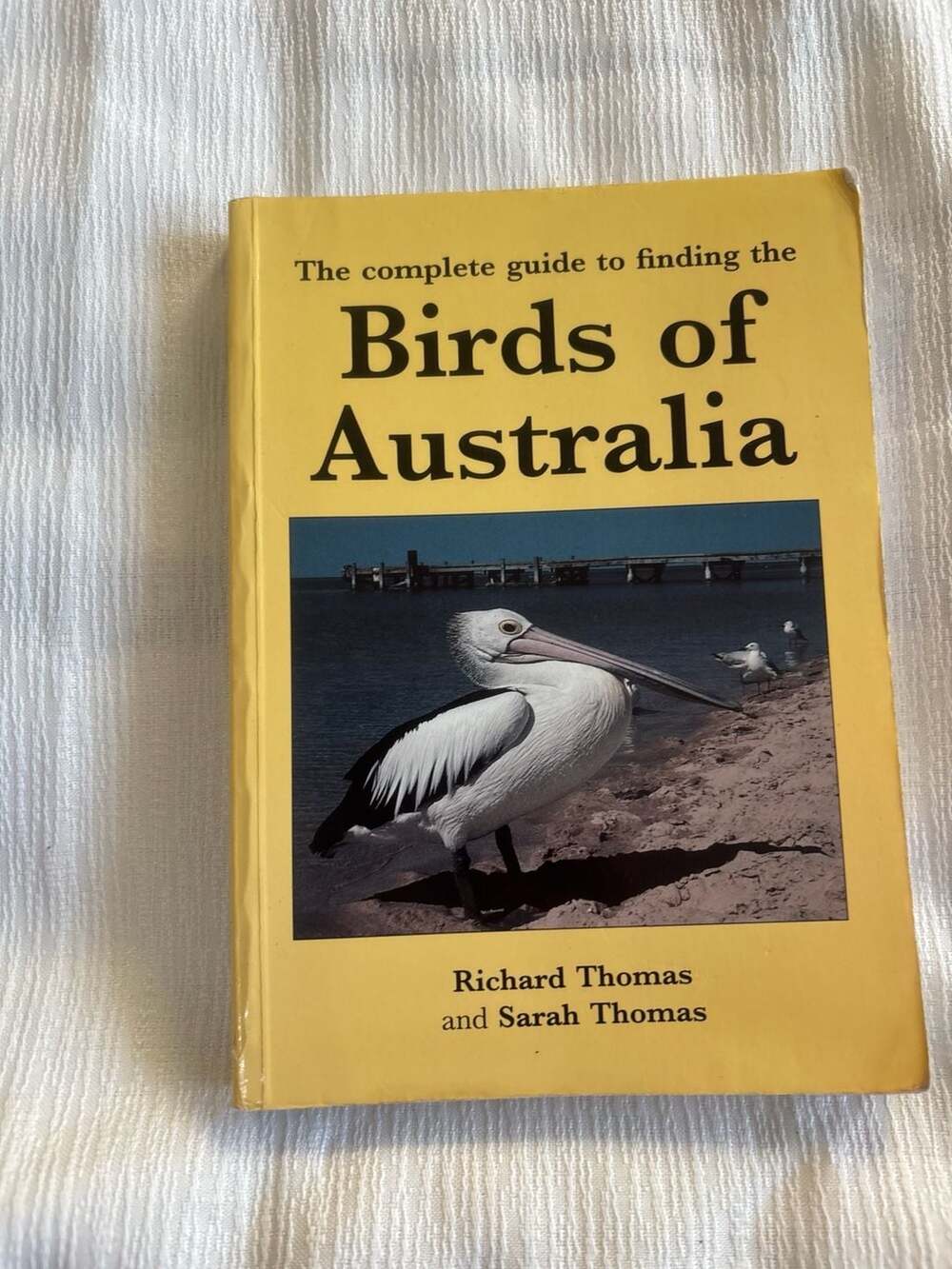 The Love of Birds 1975 Vintage Hardcover & Dust Jacket by John Burton -bk20 - ,